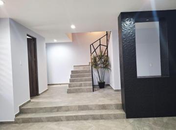 Casa de 3 habitaciones, El Marqués · Amplia Casa de Autor en Renta en Acantha, Zibatá.