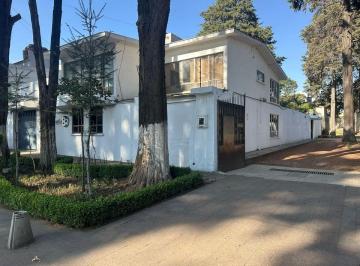 Casa de 4 habitaciones, Toluca · Casa en Venta Sobre Paseo Colón, Toluca | Ideal Para Oficinas o Consultorios