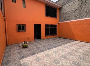 Casa · 123m² · 3 Recámaras · 3 Estacionamientos · Hermosa Casa en Venta Dentro de Cerrada en Valle de Aragón Tercera Sección