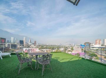 Edificio · 4828m² · 50 Recámaras · 52 Estacionamientos · Hotel Activo en Venta Zona Valle Oriente