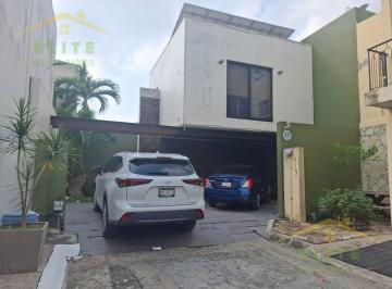 Casa · 228m² · 3 Recámaras · 2 Estacionamientos · Casa en Venta Fraccionamiento Residencial El Parque Cd Madero Tbc