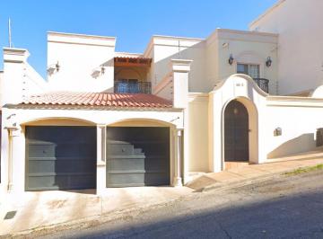 Casa de 4 habitaciones, Chihuahua · Casa en Venta en Lomas Altas Chihuahua