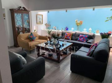 Casa en condominio · 418m² · 3 Recámaras · 2 Estacionamientos · Casa en Condominio en Jardines del Pedregal en Venta