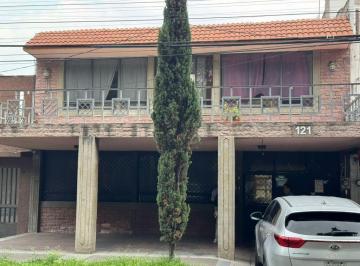Casa · 272m² · 4 Recámaras · 4 Estacionamientos · Casa en Venta en Colonia Guadalupe Insurgentes – Excelente Ubicación y Amplios Espacios