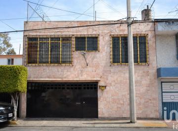 Casa · 231m² · 4 Recámaras · 2 Estacionamientos · Casa en Venta en Isla San Francisco, Prado Vallejo, Tlanepantla