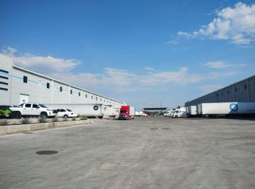Nave industrial , El Salto · Renta Bodegas Para Centro de Distribución con 2 Opciones 7,190 m y 13974 m²