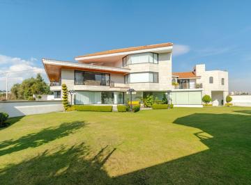 Casa de 4 habitaciones, Naucalpan de Juárez · Residencia con Jardines Privados, Seguridad y Amenidades de Alto Nivel en Zona Norte de La Ciudad.