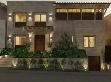 Casa · 700m² · 3 Recámaras · 10 Estacionamientos · Casa en Club de Golf Tabachines