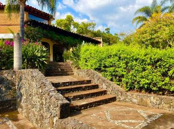 Casa de 3 habitaciones, Tepoztlán · Venta o Renta Espectacular Residencia en Tepoztlan, Morelos Lugar Mágico