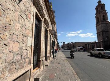 Local comercial , Morelia · Casona con Local en Renta Av Madero Centro
