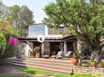 Casa · 517m² · 3 Recámaras · 3 Estacionamientos · Casa en Venta en Fraccionamiento Zerezotla, San Pedro Cholula.