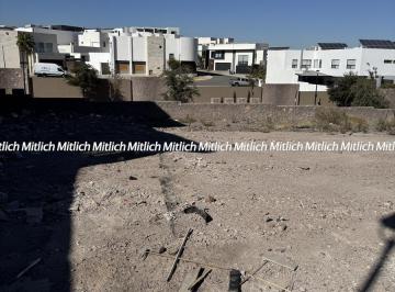 Terreno / Lote · 411m² · Terreno Residencial en Venta Fracc. Vistas de San Charbel $5,555,000.