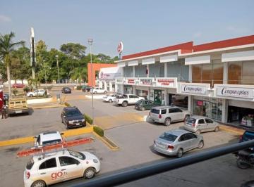 Local comercial · 55m² · 50 Estacionamientos · Local en Renta Plaza Indeco