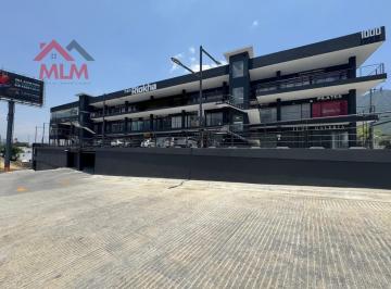 Local comercial · 42m² · 128 Estacionamientos · Local en Renta en Plaza Riokha en La Estanzuela Carretera Nacional