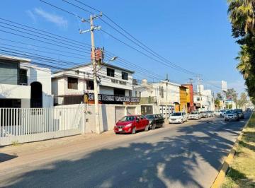 Casa de 6 habitaciones, Querétaro · Casa Comercial en Renta Ideal Para Clinica, Consultorios U Oficinas Prados de La Capilla