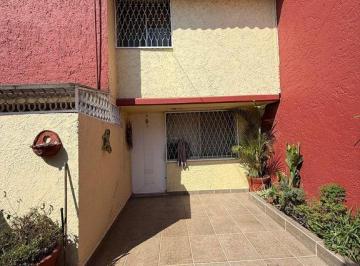 Casa · 88m² · 3 Recámaras · 1 Estacionamiento · Casa Impecable a Dos Cuadras del Metro Muzquiz