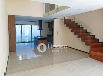 Casa · 182m² · 3 Recámaras · 2 Estacionamientos · Casa en Venta en Arboledas de Loma Bella, Zona Perifèrico Ecológico Sur, Puebla.