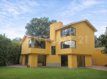 Casa · 665m² · 4 Recámaras · 6 Estacionamientos · Venta Casa Misioneros Ciudad Satelite Naucalpan 11236