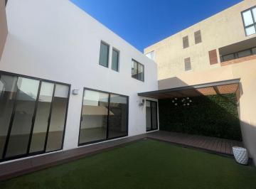 Casa de 2 habitaciones, El Marqués · Casa en Venta de 2 Habitaciones con Jardin Zibata