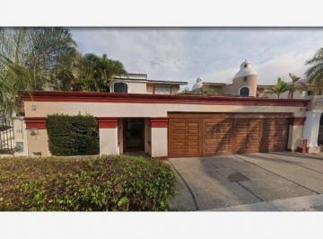 Casa de 5 habitaciones, Puerto Vallarta · Venta de Casa en Puerto Vallarta, Jalisco.