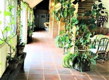 Casa en condominio · 450m² · 4 Recámaras · 3 Estacionamientos · Casa en Venta Jiutepec, Morelos