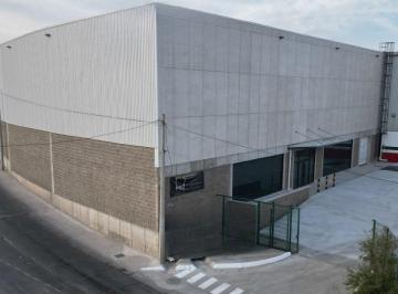 bf556107c3e82d604a414d92e92c083cb86937b1b1ab04c6808541a53ac0b48f · Bodega Comercial en Rent Tercera Etapa del Río
