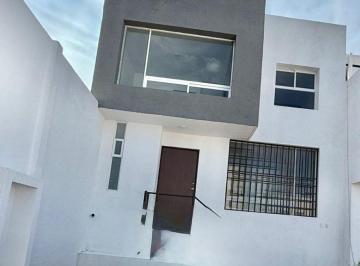 Casa de 4 habitaciones, Corregidora · Casa en Venta en Los Olvera