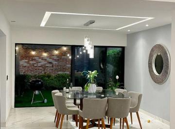 Casa de 3 habitaciones, Iztacalco · Casa en Venta en Iztacalco | Diseño Moderno, Jardín y Excelente Ubicación