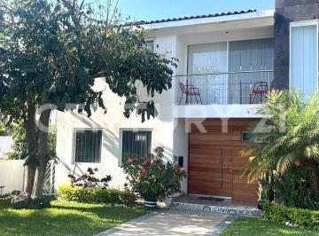 Departamento · 250m² · 3 Recámaras · 2 Estacionamientos · Casa en Condominio en Venta en Palo Escrito, Emiliano Zapata, Morelos