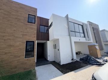 Casa · 267m² · 4 Recámaras · 2 Estacionamientos · Casa en Venta en Lomas Diamante Riviera Veracruzana Alvarado Veracruz