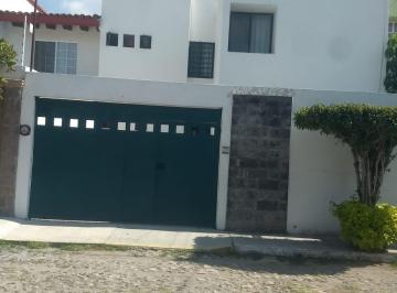 Casa en Renta de 4 habitaciones Fraccionamiento Los Pájaros · Bonita Casa en Renta, Lugar Muy Tranquilo