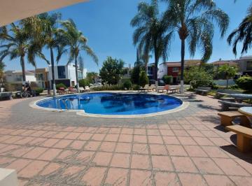 Casa en condominio de 3 habitaciones, Tlajomulco de Zúñiga · Nueva Galicia Amplia, Cómoda Oportunidad $4,650,000