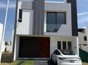 Casa de 4 habitaciones, Zapopan · Hermosa Casa en Valle Imperial