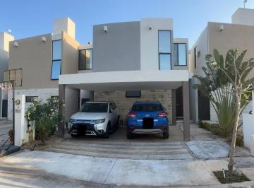 Casa de 3 habitaciones, Conkal · Casa de 3 Recamar en Venta, Conkal