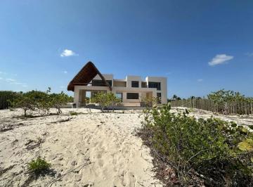 1 · Casa en Venta Frente Al Mar en San Crisanto Merida Yucatan