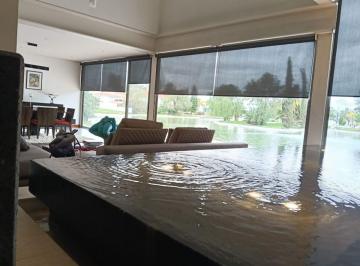 Casa de 3 habitaciones, Aguascalientes · Casa en Venta en Zona Poniente Jardines del Lago, Aguascalientes