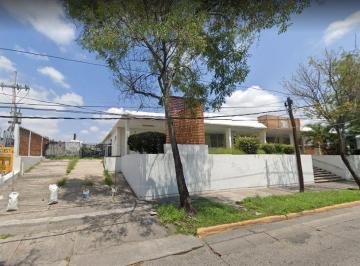 Terreno comercial · 2117m² · Terreno con Local Comercial en Av Alcalde Gdl