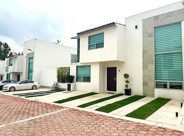 Casa de 3 habitaciones, Toluca · Venta de Casa Nueva Toluca - Cacalomacan