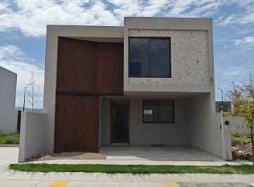 Casa de 3 habitaciones, León · Casa Nueva en Venta en Rinconada del Bosque con 3 Recamaras y 4 Baños