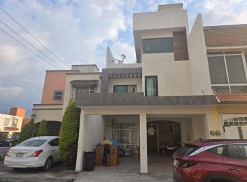 Casa en condominio de 4 habitaciones, Toluca · Casa en Venta Hacienda del Valle II