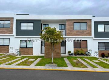 Casa en condominio Renta de 2 habitaciones · Departamento en Planta Baja en Zakia / Renta