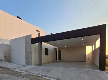 Casa · Casa - Fraccionamiento Lomas del Chairel