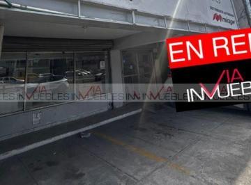 Local comercial · 110m² · 1 Estacionamiento · Local Comercial en Renta en Leones