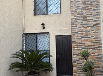 Casa de 3 habitaciones, Soledad de Graciano Sánchez · Casa en Renta Excelente Ubicacion
