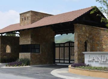 Terreno / Lote · 487m² · Terreno en Venta Lania Residencial Carretera Nacional