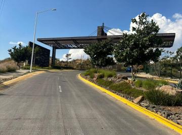 Terreno / Lote , San Pedro Tlaquepaque · Terreno en Venta en Zimalta