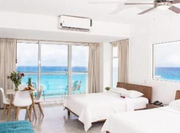 Departamento · 93m² · 2 Recámaras · Departamento en Venta Frente Al Mar en Zona Hotelera Cancún