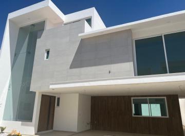 Casa en condominio de 5 habitaciones, Metepec · Casa en Venta. Metepec. 5 Recamaras