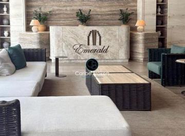 Departamento · 800m² · 3 Recámaras · 2 Estacionamientos · Departamento 800 m², 3 Recámaras en Venta, Cancún Frente Al Mar