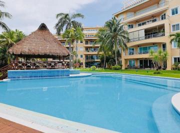 Departamento · 209m² · 3 Recámaras · 2 Estacionamientos · Departamento en Isla Dorada Planta Baja Vista a Las Amenidades
